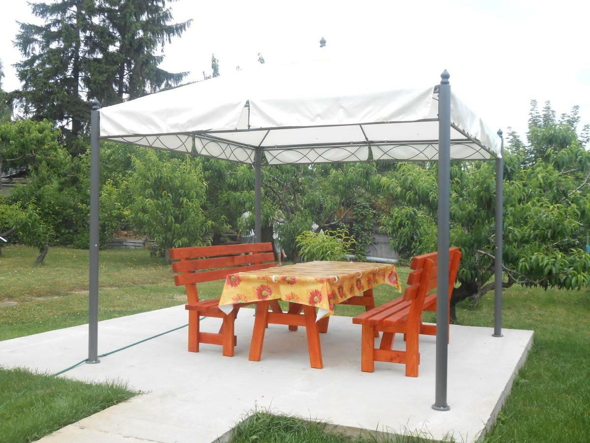 Apartmán Nora Apartman Balatonfůzfő Exteriér fotografie