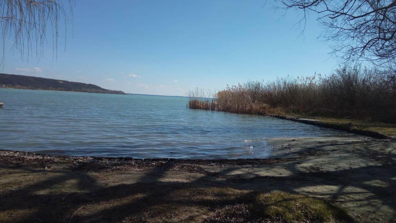 Apartmán Nora Apartman Balatonfůzfő Exteriér fotografie