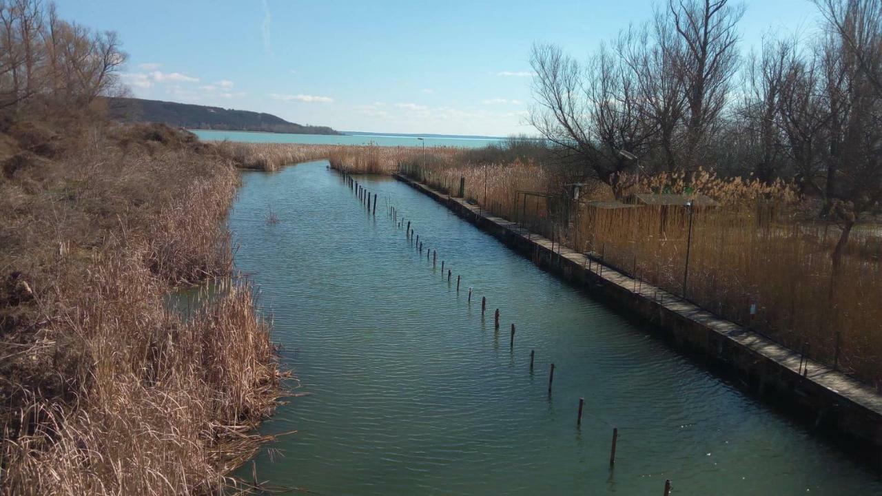 Apartmán Nora Apartman Balatonfůzfő Exteriér fotografie